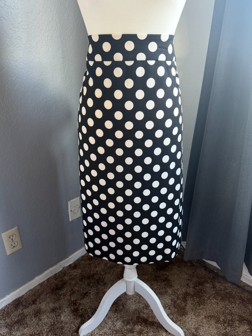Hannah Nicole Black and White Polka Dot Pencil Skirt 24W